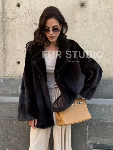 Норковая шуба в цвете махагон - фото 5
