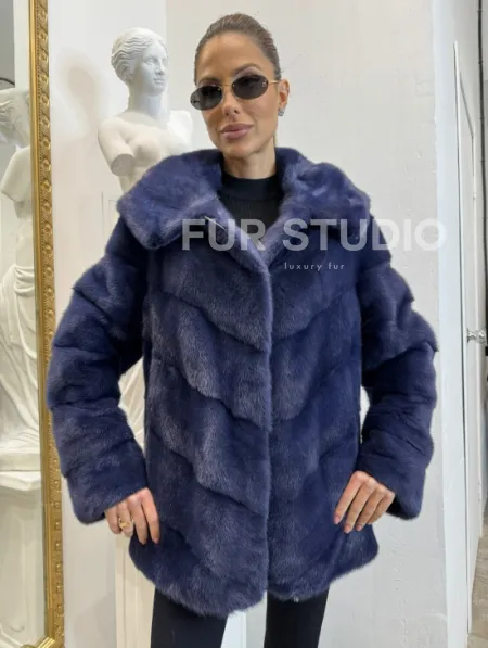 Короткая шуба из импортной норки с капюшоном - фото 1