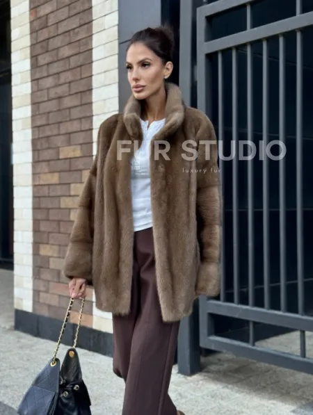 Шуба норковая пастель - стойка воротник - фото 6