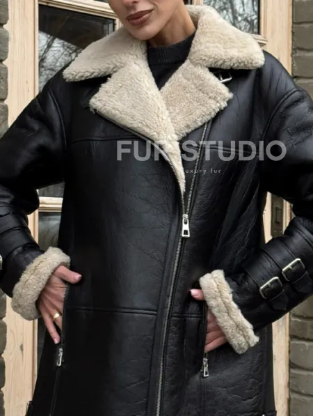 Удлиненная дубленка на белой овчине - фото 1