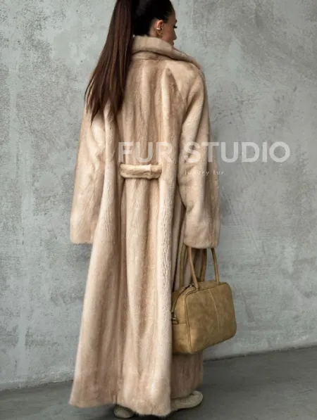 Длинная норковая шуба пастель - фото 5