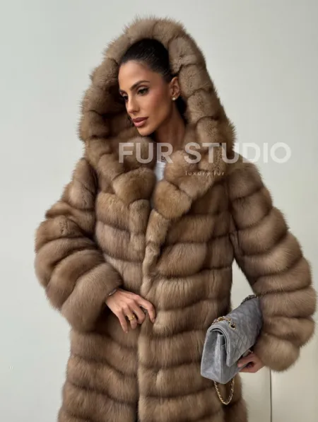 Шуба из куницы с капюшоном кобра - фото 6