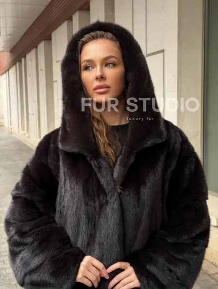 Норковая шуба с капюшоном - фото 8
