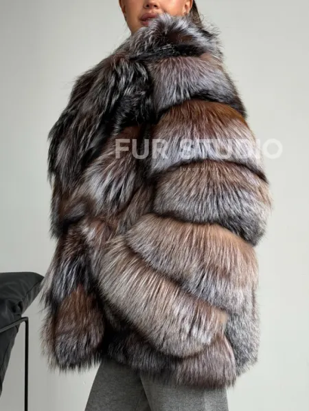 Шуба из меха лисы блюфрост - фото 3