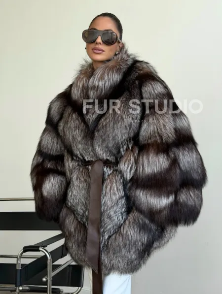 Шуба из лисы - летучая мышь - фото 4
