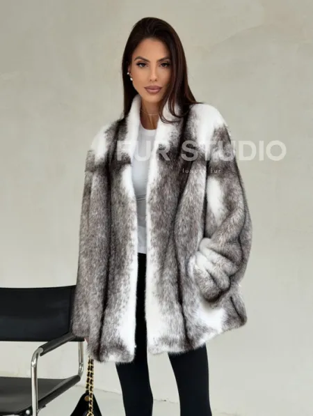 Белая шуба из норки крестовки - фото 0