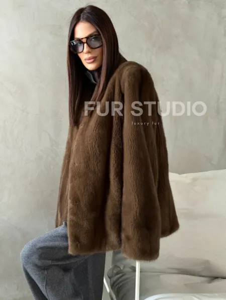 Шуба женская из меха норки - фото 5