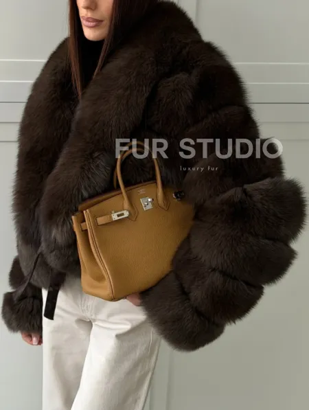 Полушубок-кроп из песца с шалевым воротником - фото 2