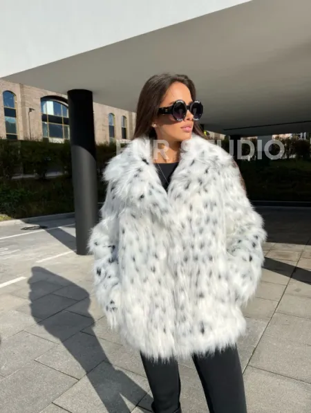 Полушубок из экомеха - фото 2