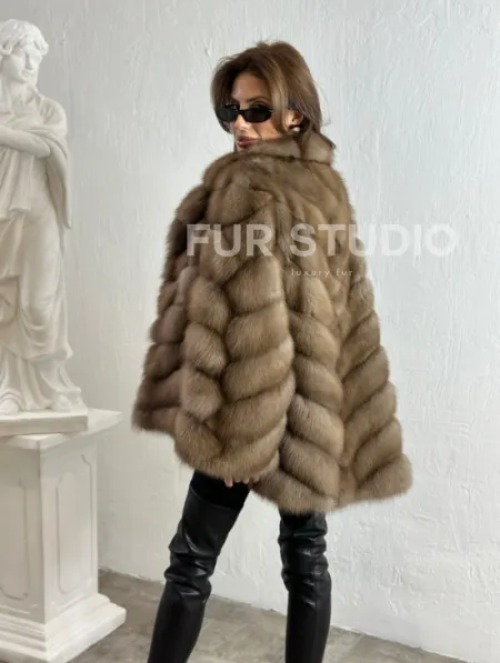 Жакет из куницы с шалью - фото 7