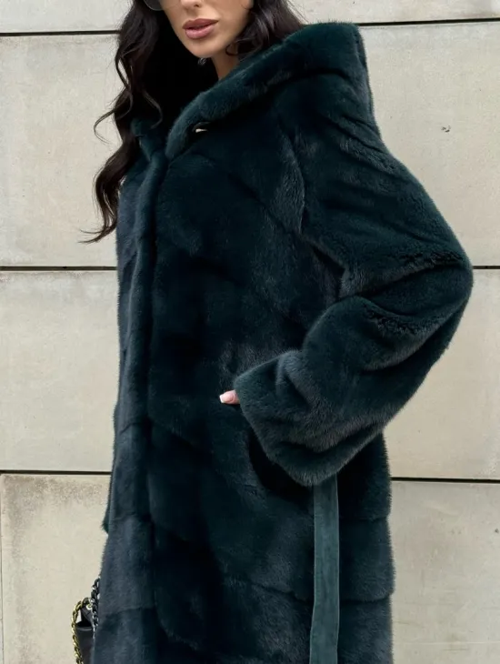 Шуба из аукционной норки NAFA с капюшоном - фото 4