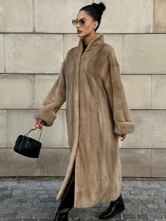 Норковая шуба цельный мех стойка воротник - цвет Caramel - фото 10