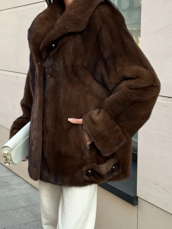 Шуба в натуральном цвете - аукционная норка VELVET - фото 2