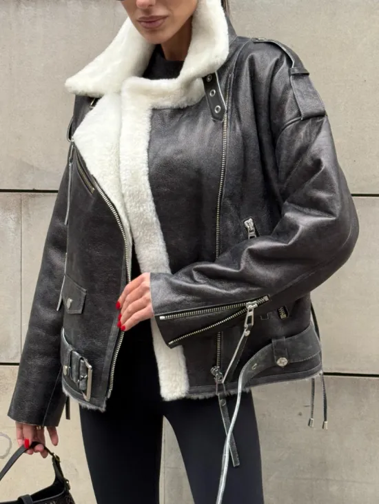 Коротка женская дубленка Vintage Grey из белой овчины мериноса, боковой шнуровкой и накладной пояс - фото 3