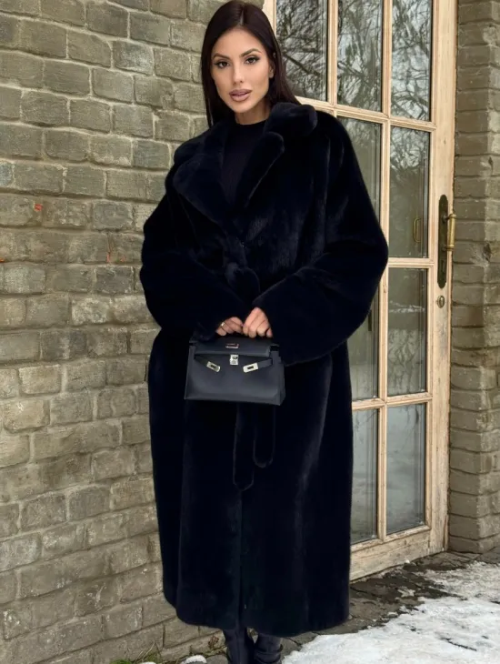 Шикарное норковое кимоно с английским воротником в черно-синем цвете - фото 4