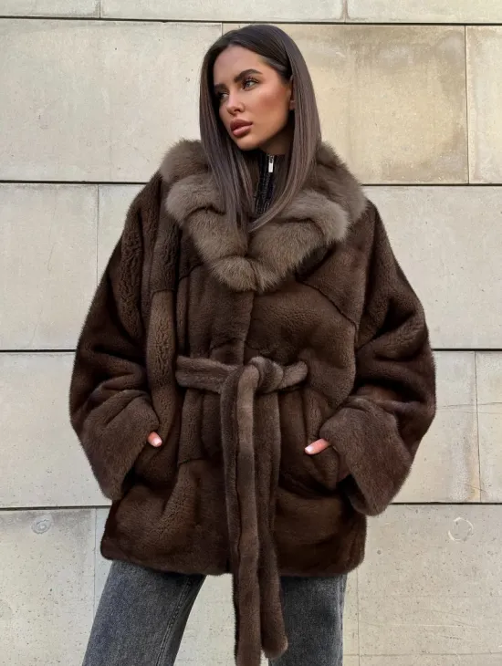 Коричневый норковый полушубок 