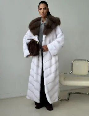 Белая норковая шуба с куницей капюшон - фото 10