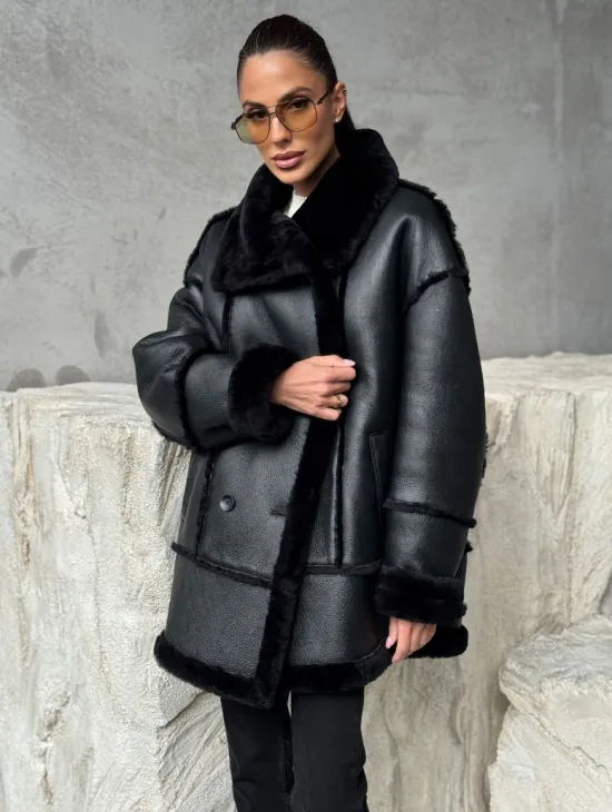 Черная современная дубленка - фото 0