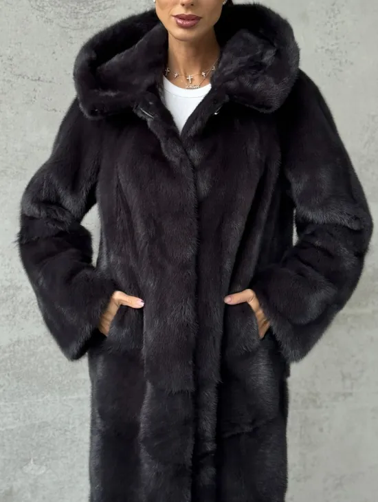 Женская норковая шуба с капюшоном - фото 1