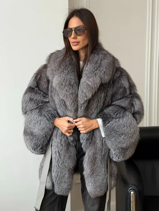 Шуба - пончо из лисы - фото 8