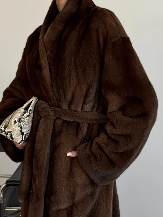 Шуба норковая в роспуск с меховым поясом - фото 1