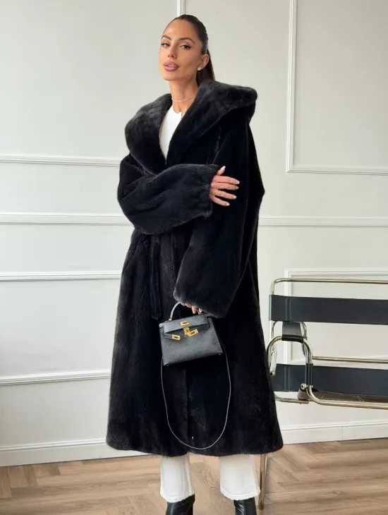 Шуба из норки BLACKGLAMA  с капюшоном в роспуск - фото 6