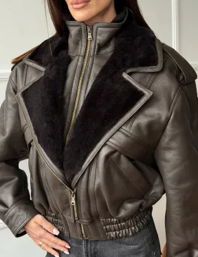 Стильная куртка - дубленка из овчины - фото 1