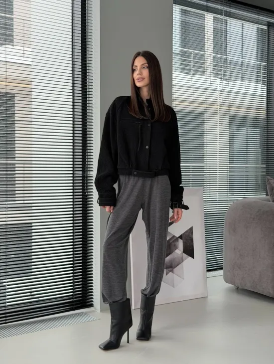 Черный замшевый кроп - бомбер - фото 12