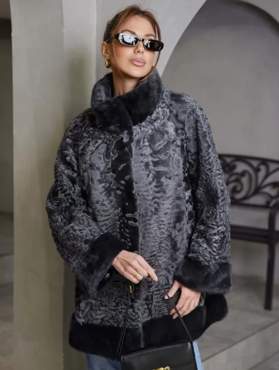Шуба каракульча стойка воротник норка - цвет графит - фото 0