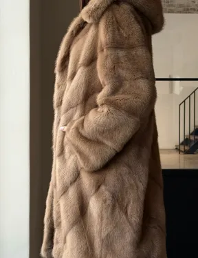 Норковая шуба с капюшоном - цвет пастель - фото 1