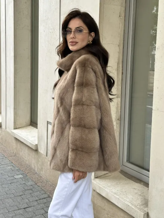 Короткая норковая шуба на молнии - цвет пастель - фото 2